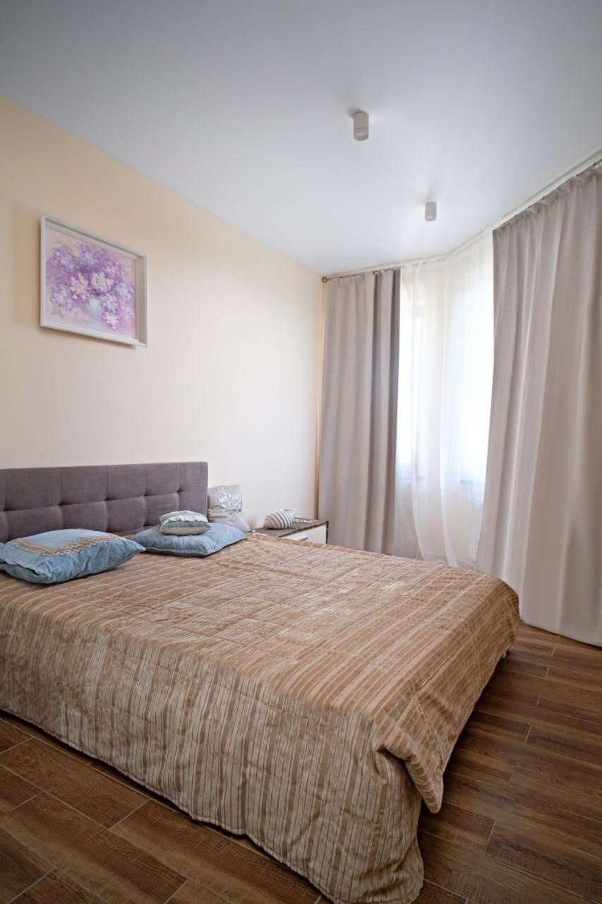 Apartments On Marshala Govorova Odesa Exterior foto